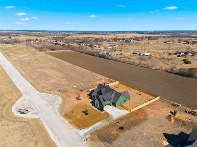348 Lacek Mill Road, China Spring, TX 76633