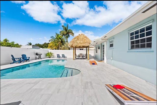 304 SE 4th Street, Dania Beach, FL 33004