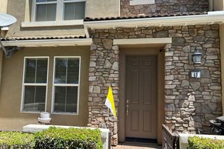 15723 Parkhouse 40, Fontana, CA 92336