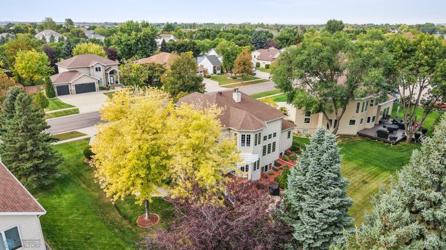 4902 Rose Creek Parkway S, Fargo, ND 58104
