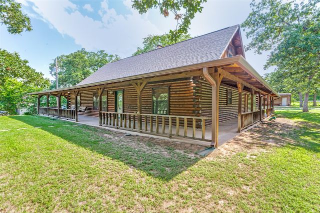9829 Eldorado Drive, Burleson, TX 76028