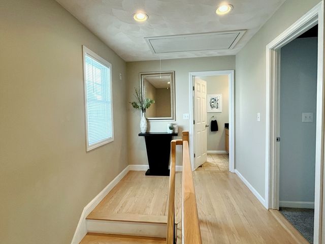 16 Ferris Rd, Lynn, MA 01904