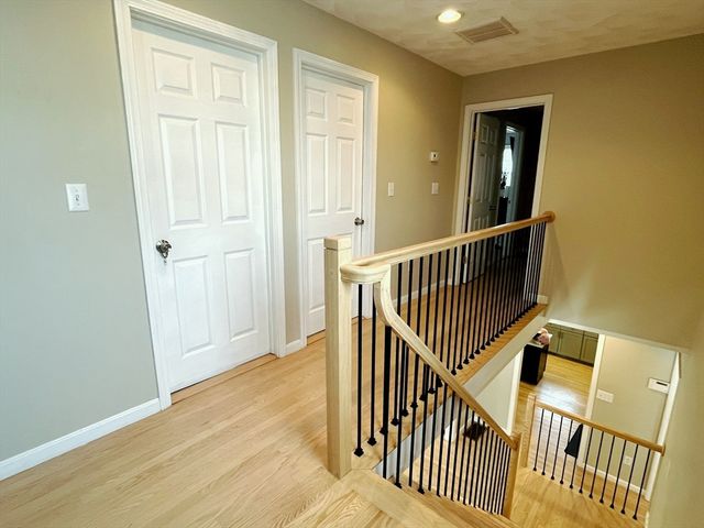 16 Ferris Rd, Lynn, MA 01904