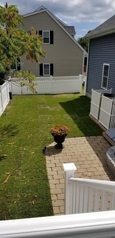 16 Ferris Rd, Lynn, MA 01904