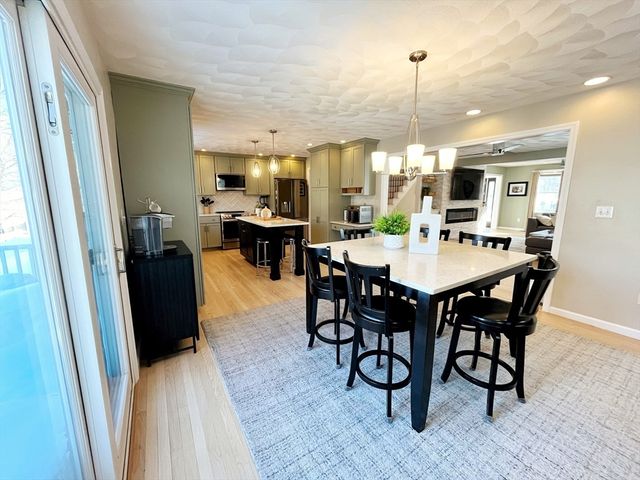 16 Ferris Rd, Lynn, MA 01904