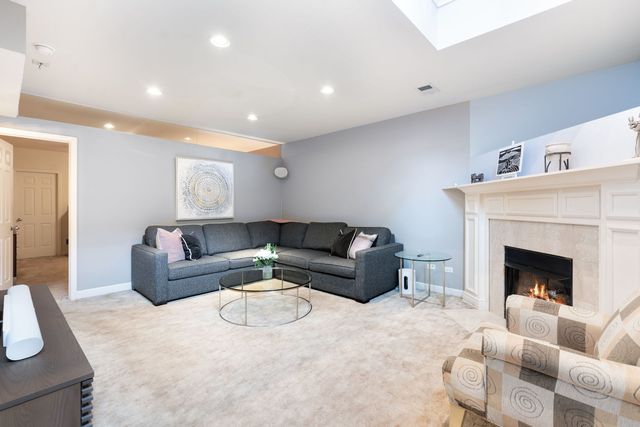 1925 S State Street 1, Chicago, IL 60616