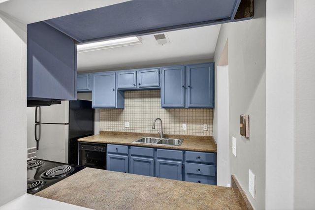 3575 Oakvale Road 102, Decatur, GA 30034