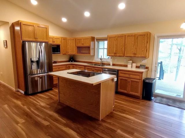 3215 North Branch Drive, Beaverton, MI 48612