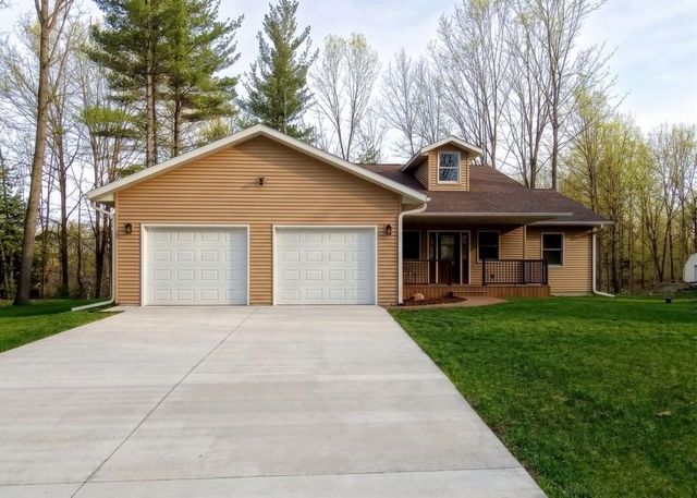 3215 North Branch Drive, Beaverton, MI 48612