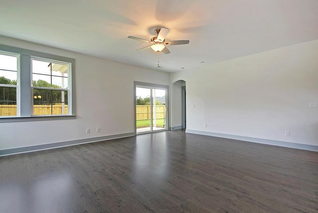 4900 Huckleberry Ln., Conway, SC 29526