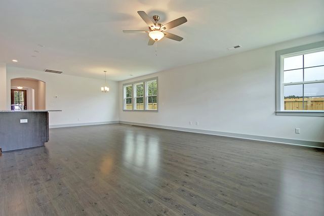 4900 Huckleberry Ln., Conway, SC 29526