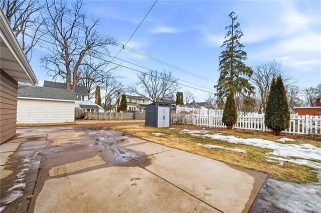 724 Dover Street, Chippewa Falls, WI 54729