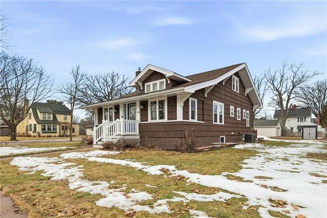 724 Dover Street, Chippewa Falls, WI 54729