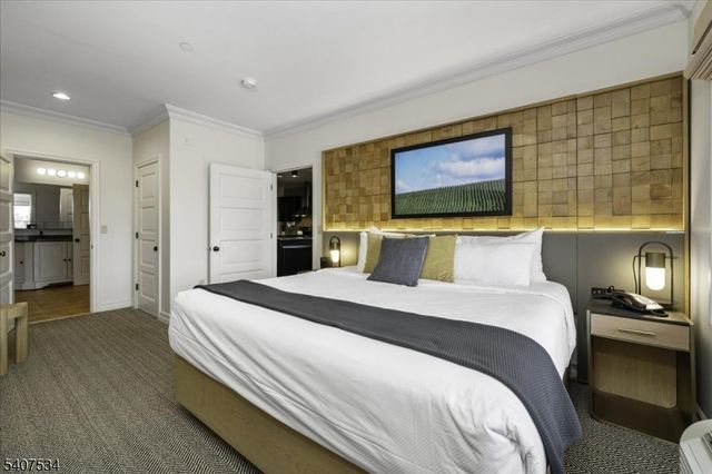 3 Wild Turkey Way 411-413 411-, Hardyston Twp., NJ 07419