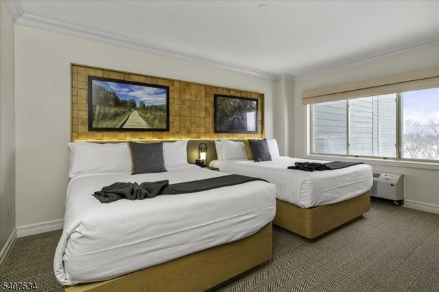 3 Wild Turkey Way 411-413 411-, Hardyston Twp., NJ 07419