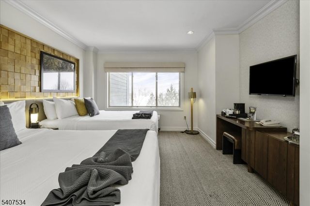 3 Wild Turkey Way 411-413 411-, Hardyston Twp., NJ 07419