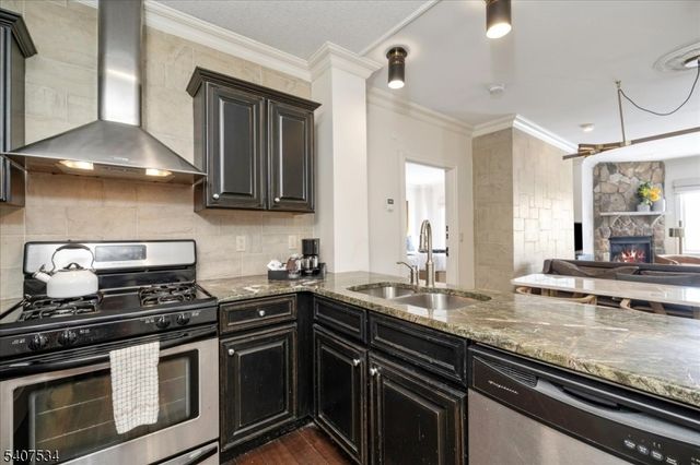 3 Wild Turkey Way 411-413 411-, Hardyston Twp., NJ 07419