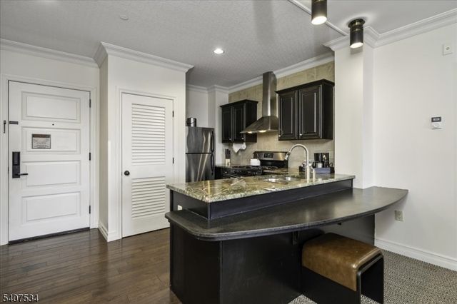 3 Wild Turkey Way 411-413 411-, Hardyston Twp., NJ 07419