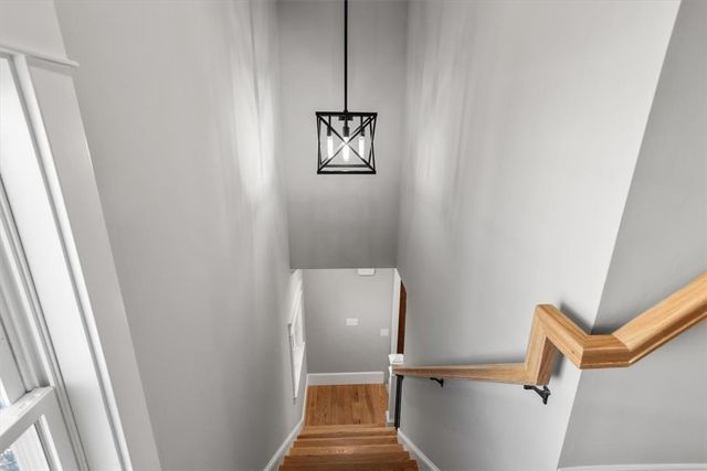 9 Whitwell Place, Newport, RI 02840