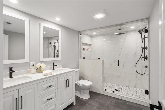 9 Whitwell Place, Newport, RI 02840