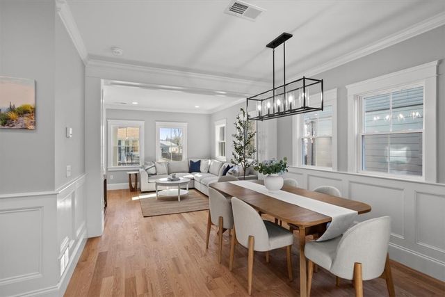 9 Whitwell Place, Newport, RI 02840