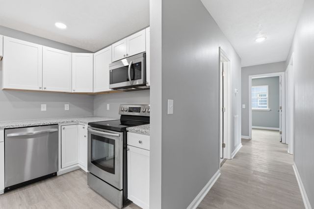 1806 Fern Dr, Murfreesboro, TN 37130