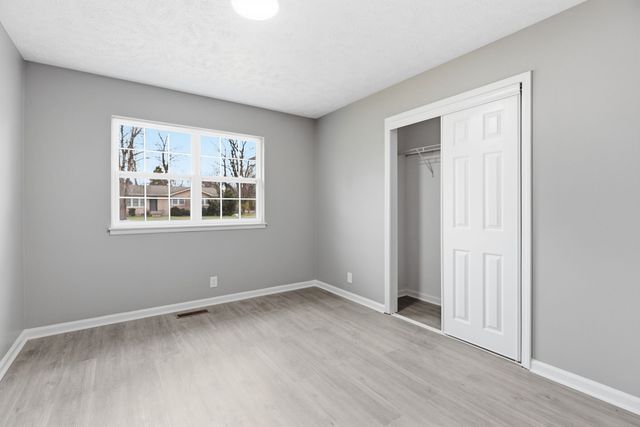 1806 Fern Dr, Murfreesboro, TN 37130