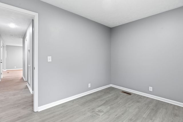 1806 Fern Dr, Murfreesboro, TN 37130