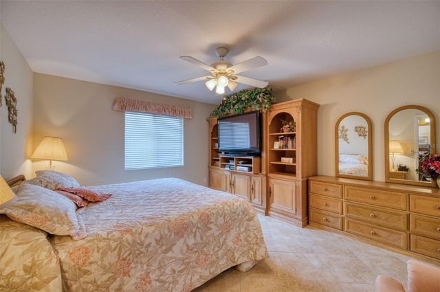 541 FALKLAND ROAD, Venice, FL 34293