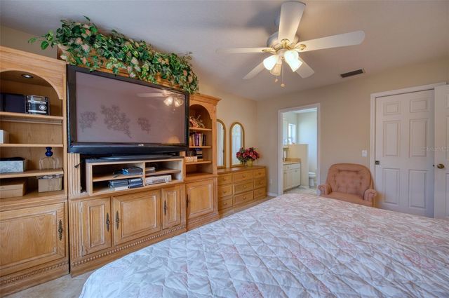 541 FALKLAND ROAD, Venice, FL 34293
