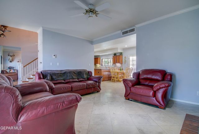 1908 GUS MORAN Street, El Paso, TX 79936