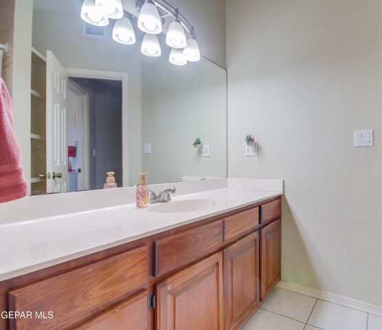 1908 GUS MORAN Street, El Paso, TX 79936