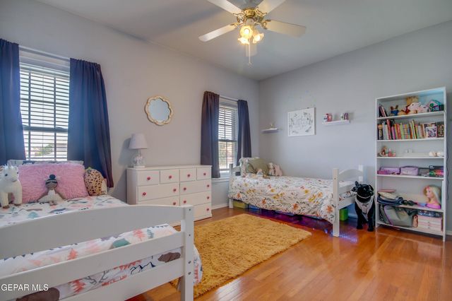 1908 GUS MORAN Street, El Paso, TX 79936