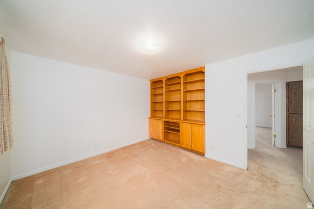 Image 21 of property listing at 1720 N 1850 E, North Logan, UT 84341