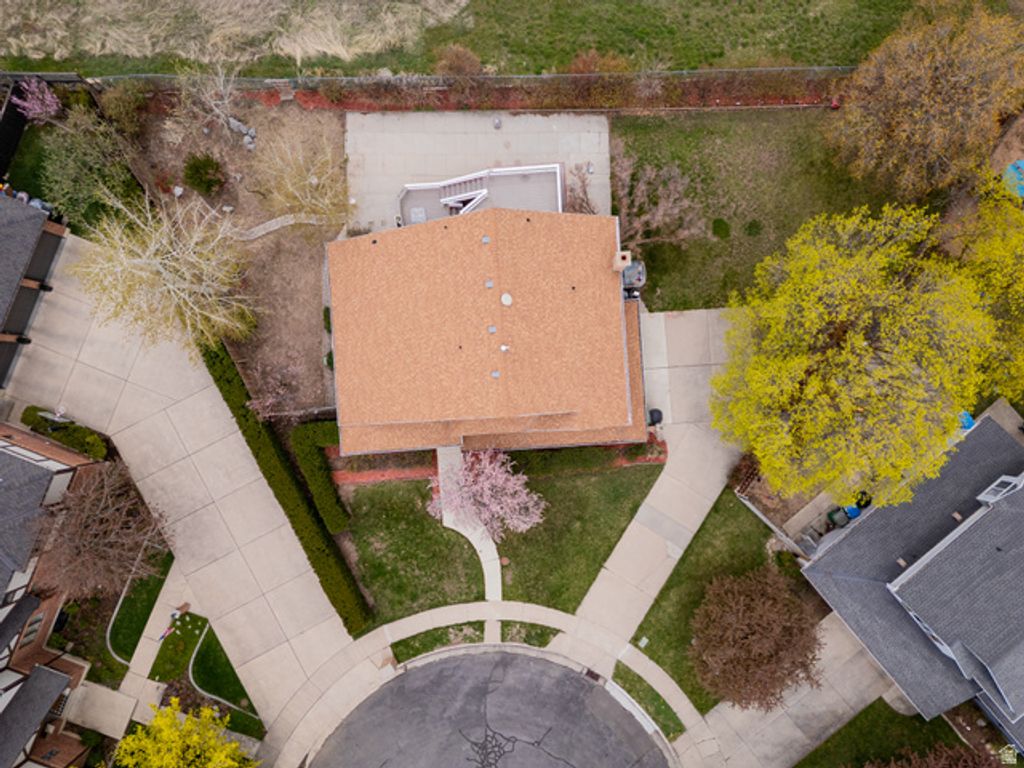 Image 38 of property listing at 1720 N 1850 E, North Logan, UT 84341