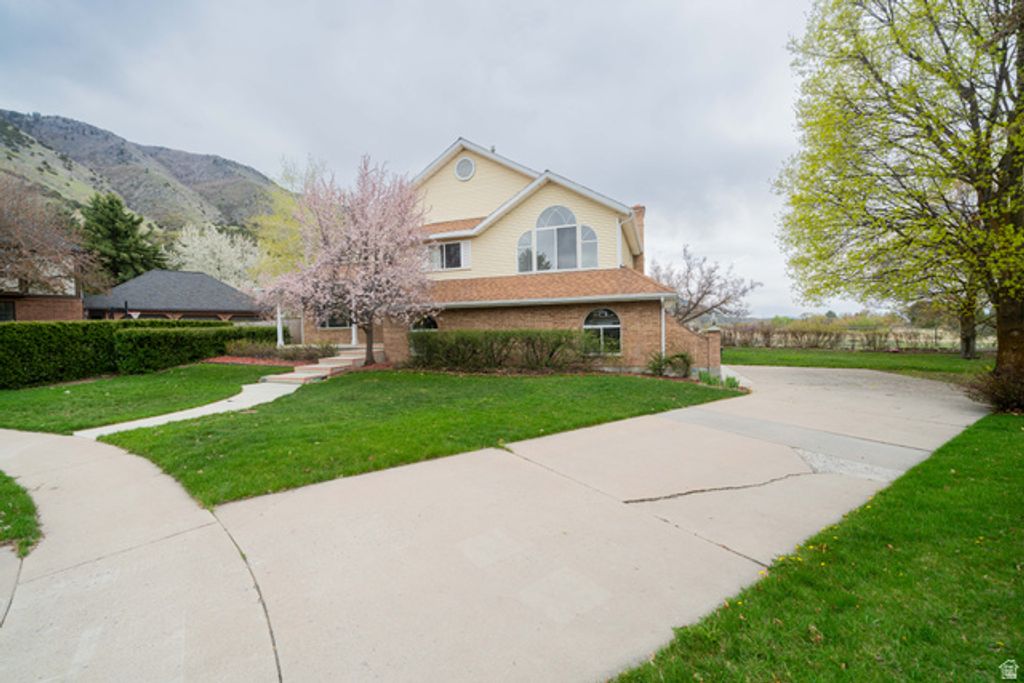 Image 41 of property listing at 1720 N 1850 E, North Logan, UT 84341