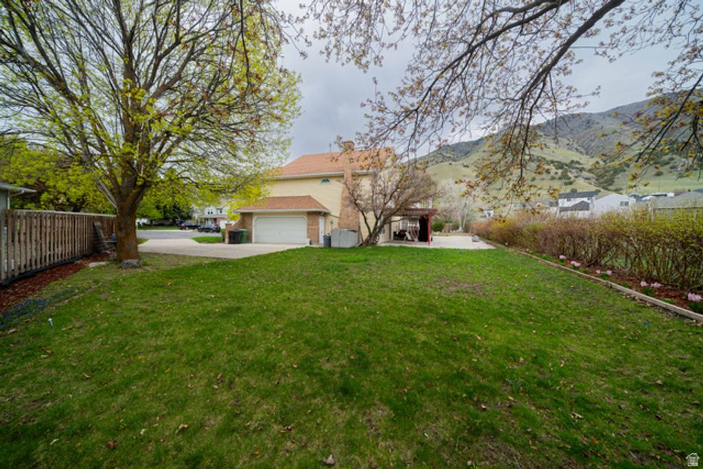 Image 43 of property listing at 1720 N 1850 E, North Logan, UT 84341