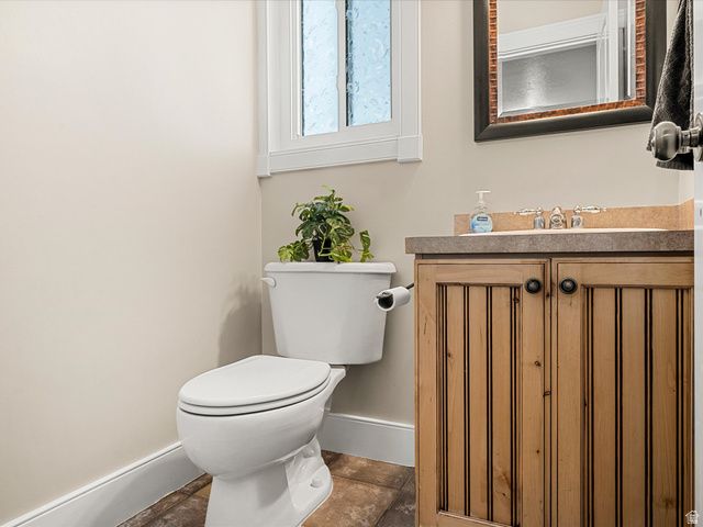 2103 N 5 E, Layton, UT 84041
