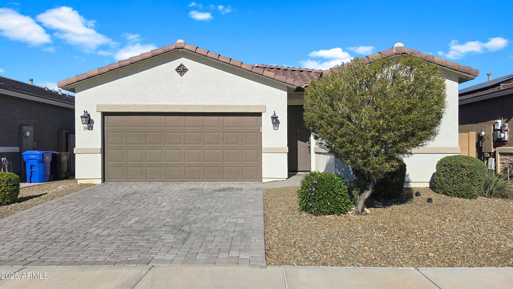 18418 W SUNBELT Drive, Surprise, AZ 85374