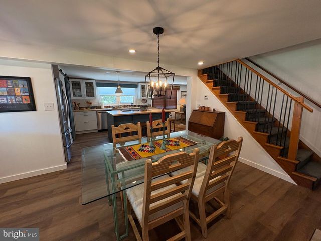 100 WILLIAM PENN AVE, Pennsville, NJ 08070