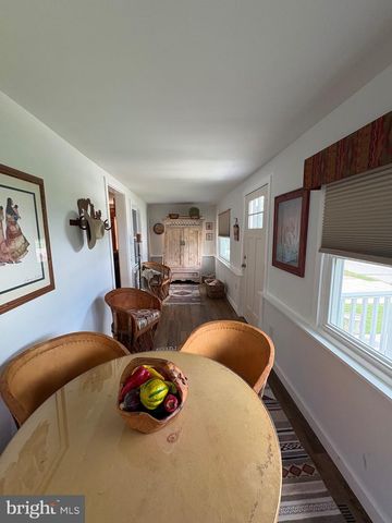 100 WILLIAM PENN AVE, Pennsville, NJ 08070