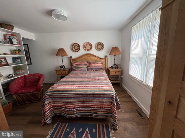 100 WILLIAM PENN AVE, Pennsville, NJ 08070