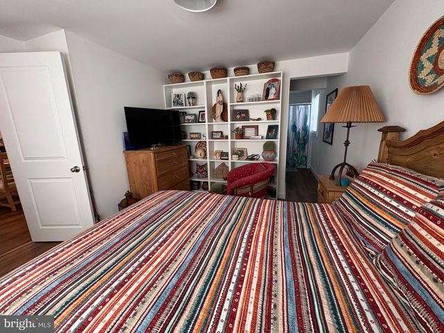 100 WILLIAM PENN AVE, Pennsville, NJ 08070