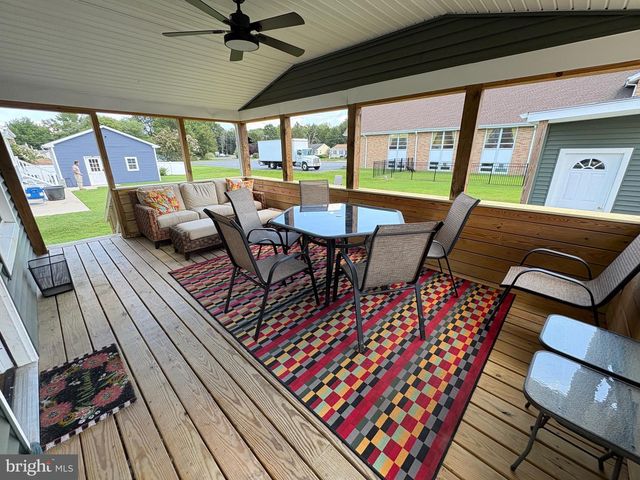 100 WILLIAM PENN AVE, Pennsville, NJ 08070
