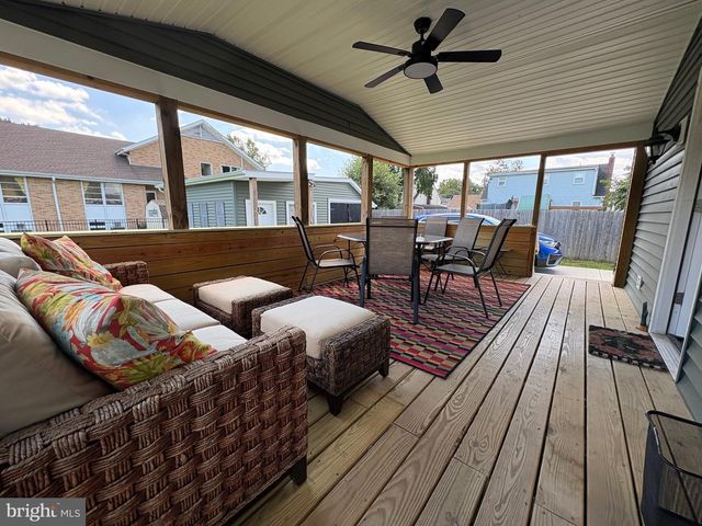 100 WILLIAM PENN AVE, Pennsville, NJ 08070