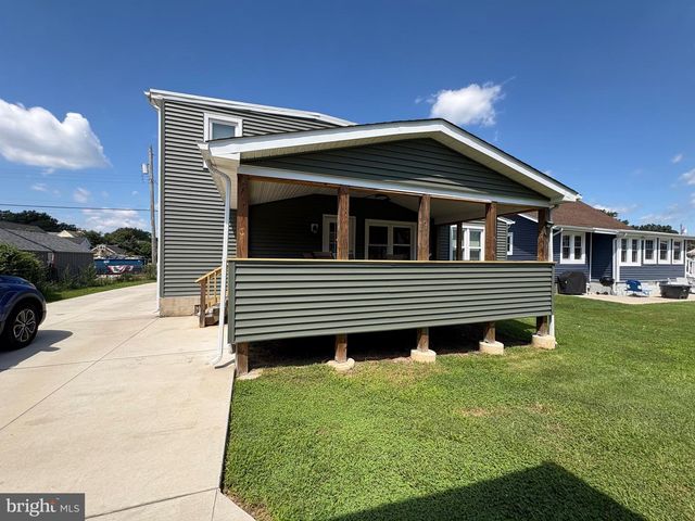 100 WILLIAM PENN AVE, Pennsville, NJ 08070