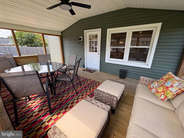 100 WILLIAM PENN AVE, Pennsville, NJ 08070