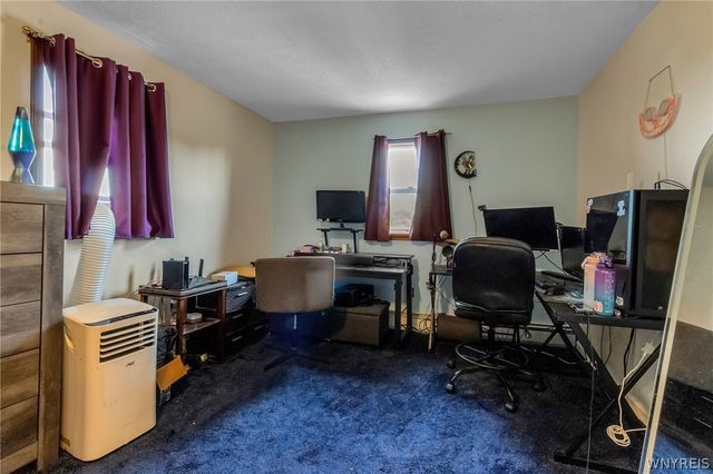 3027 Petroleum Street, Niagara, NY 14305