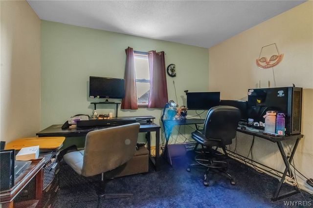 3027 Petroleum Street, Niagara, NY 14305