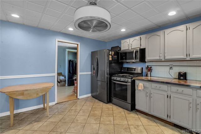 3027 Petroleum Street, Niagara, NY 14305